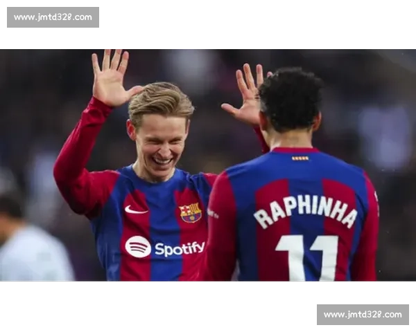 弗里克加码巴萨引援：右后卫与中锋成夏窗终极目标