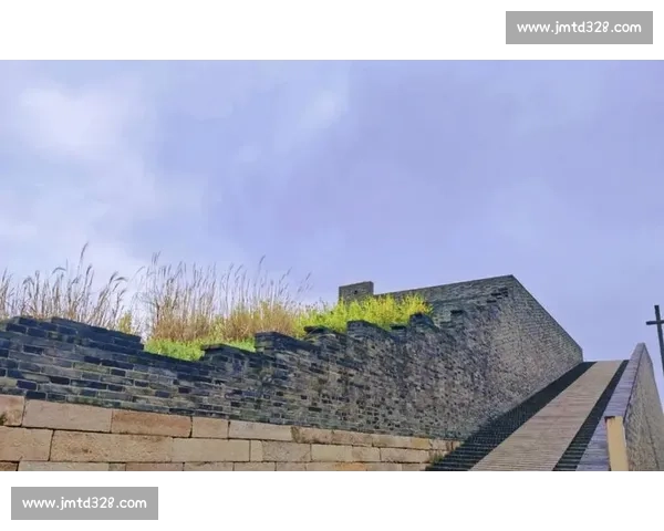 苏州古城墙变身足球直播舞台:40 万古砖见证古今赛事交融